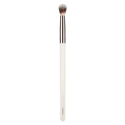 MUA Large Fluffy Blending Brush